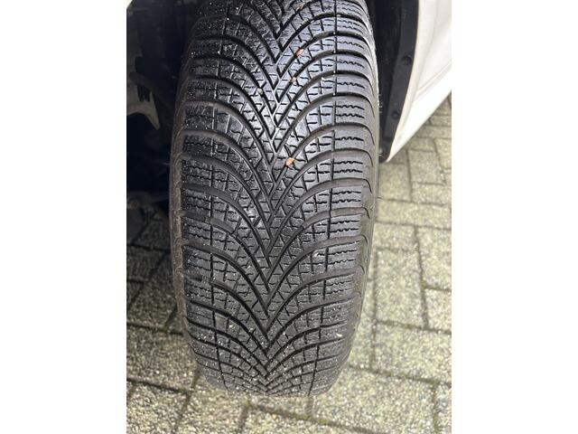 Toyota YARIS 1.5 Hybrid Automaat Camera Topstaat! 1e Eig!