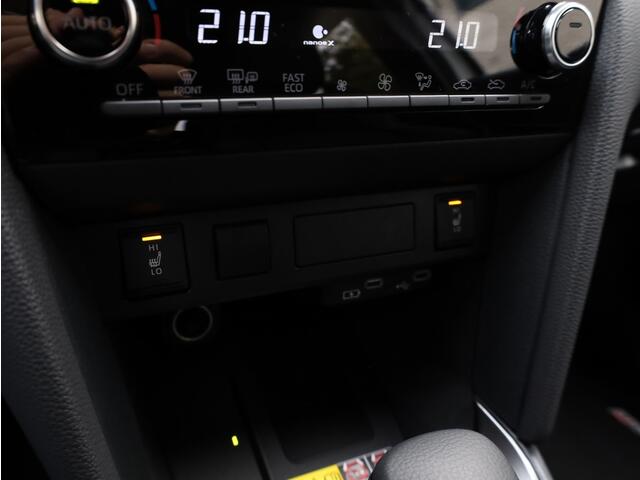 Toyota YARIS Cross 1.5 Hyb 130 GR Sport | Nieuw | Half Leder/Alcantara | Dodehoek