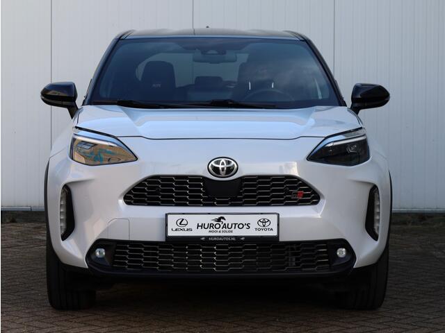 Toyota YARIS Cross 1.5 Hybrid GR Sport | JBL | Head up | Dodehoek