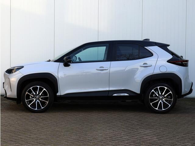 Toyota YARIS Cross 1.5 Hybrid GR Sport | JBL | Head up | Dodehoek