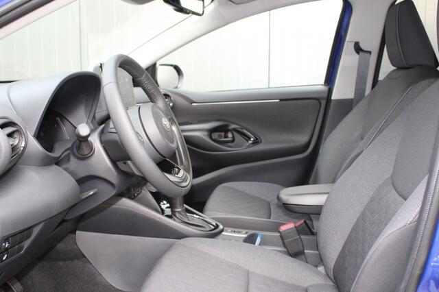 Toyota YARIS 1.5 Hybrid Dynamic PDC / BSM / Stoelverwarming