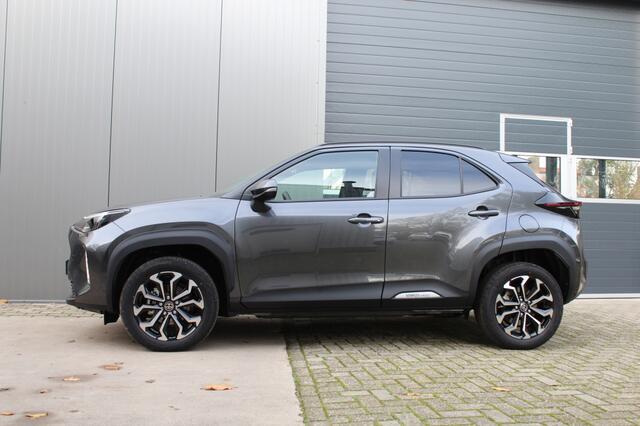 Toyota YARIS Cross 1.5 Hybrid 130 Dynamic Comfort pakket PDC/BSM/Winter