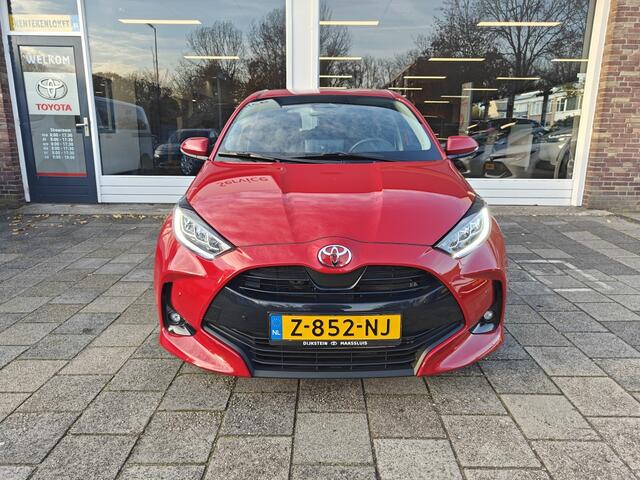 Toyota YARIS 1.5 Hyb. 115 First Edition