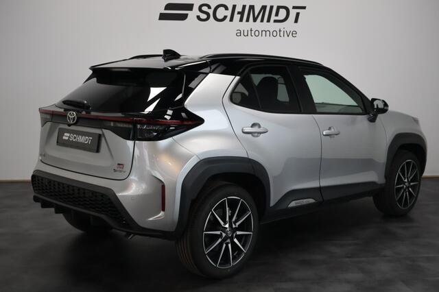 Toyota YARIS Cross 1.5 Hyb 130 GR Sport Automaat | Camera | Winter Pakket | Keyless