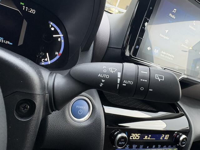 Toyota YARIS Cross 1.5 Hybrid Executive | HUD | JBL | Trekhaak | Stoelverwarming |