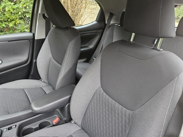 Toyota YARIS 1.5 Hybrid Active Stoelverwarming