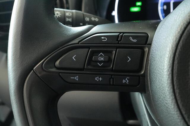 Toyota YARIS Cross 1.5 Hybrid 116 Active Limited , Lichtmetalen velgen, All season banden