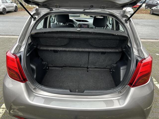 Toyota YARIS 1.3 VVT-i Dynamic