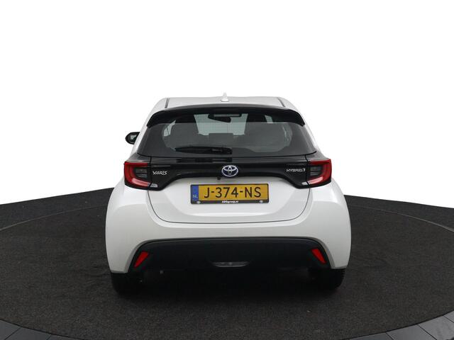 Toyota YARIS 1.5 Hybrid First Edition | Apple Carplay/Android Auto | Parkeercamera | Adaptieve Cruise-Control |