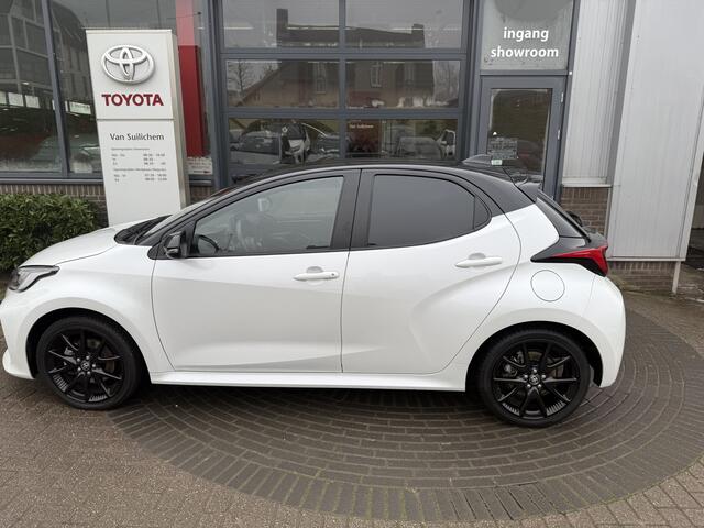 Toyota YARIS 1.5 Hybrid Executive