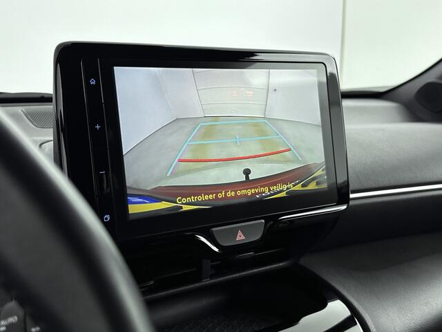 Toyota YARIS Cross 1.5 Hybrid Dynamic Dealeronderhouden | 1E Eig! | Parkeercamera | Trekhaak | 17'' Lichtmetalen Velgen | Navigatie |