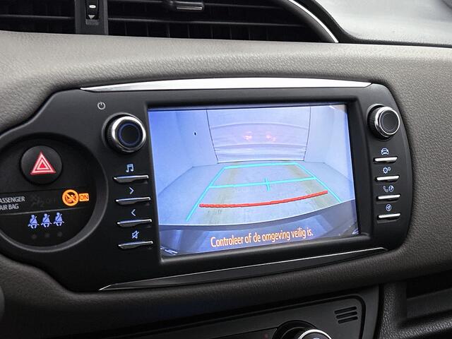 Toyota YARIS 1.5 Hybrid Bi-Tone