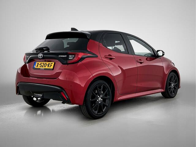 Toyota YARIS 1.5 Hybrid Executive | Parkeersensoren | Navigatie |