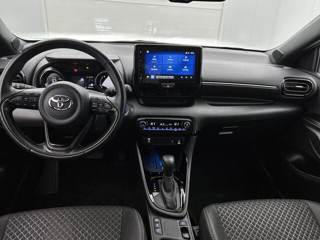 Toyota YARIS 1.5 Hybrid Executive | Parkeersensoren | Navigatie |