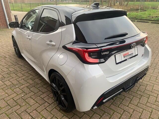 Toyota YARIS 1.5 Hybrid GR Sport