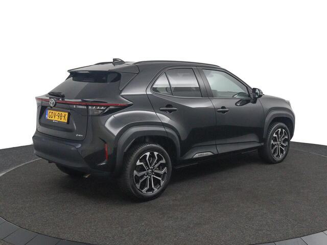 Toyota YARIS Cross 1.5 Hybrid 115 First Edition | Apple Carplay/Android Auto | All Season Banden | Achteruitrijcamera |