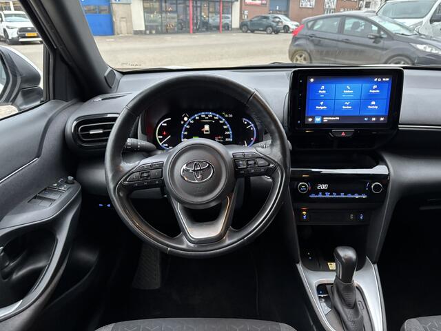 Toyota YARIS Cross 1.5 Hybrid Dynamic / Navigatie / Parkeersensoren V+A / Applecarplay/AndroidAuto / Stoel & Stuurverwarming /