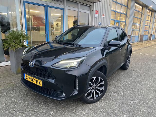 Toyota YARIS Cross 1.5 Hybrid Business