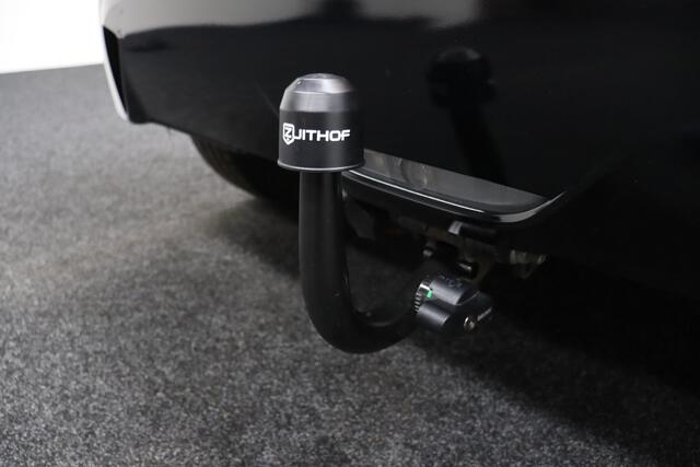 Toyota YARIS 1.5 Hybrid Executive | Adaptive-cruise | Afneembare Trekhaak | Camera | Clima | Leder | Keyless | Navigatie | Apple Carplay & Android Auto | Stoelverwarming | Dodehoekdetectie