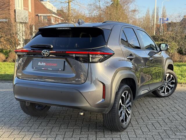 Toyota YARIS Cross 1.5 Hybrid 115 Dynamic | Stoel- stuurverwarming | Keyless | Camera | PDC V+A | ACC | 10,5" Multimedia
