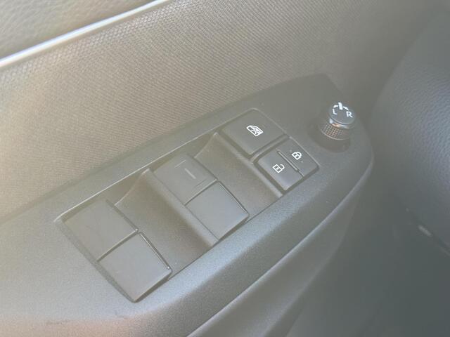 Toyota YARIS Cross 1.5 Hybrid 115 Dynamic | Stoel- stuurverwarming | Keyless | Camera | PDC V+A | ACC | 10,5" Multimedia