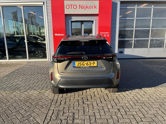 Toyota YARIS Cross 1.5 Hybrid 115 First Edition Limited