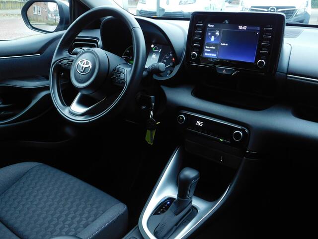 Toyota YARIS 1.5 Hybrid Active | Trekhaak