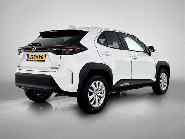 Toyota YARIS Cross 1.5 Hybrid Active | Parkeersensor voor en achter | Keyless start | Navi |