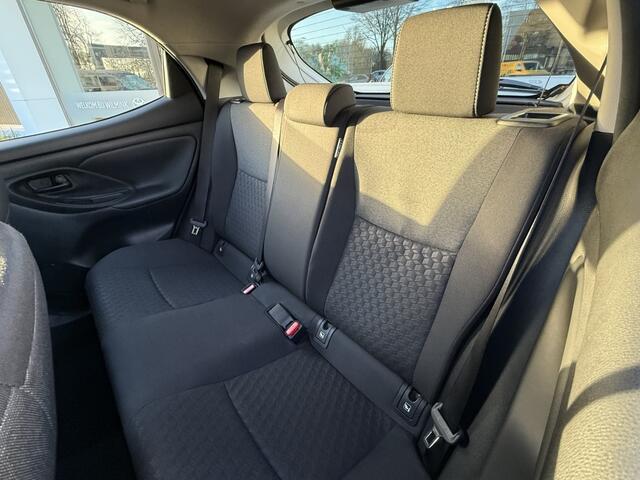 Toyota YARIS 1.5 Hybrid Dynamic | Keyless | Camera | Adapt. Cruise