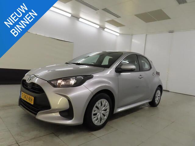 Toyota YARIS 1.5 HYBRID ACTIVE I AUTOMAAT I APPLE CARPLAY I P-CAMERA I ADAPT. CRUISE CONTROL