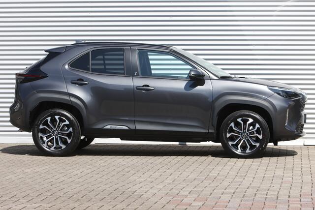 Toyota YARIS Cross 1.5 Hybrid 130 Team-Player NIEUW Safety+ Winter-Pakket