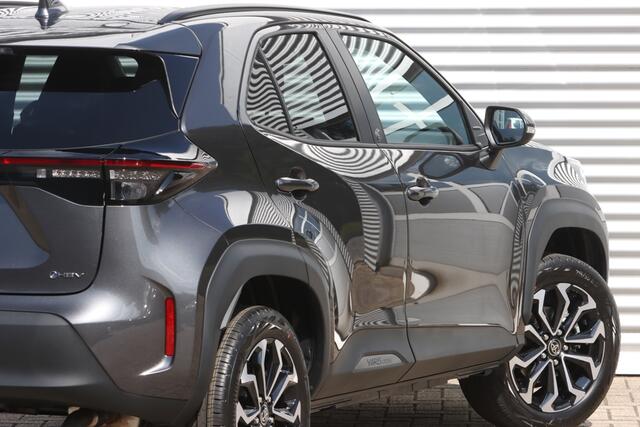 Toyota YARIS Cross 1.5 Hybrid 130 Team-Player NIEUW Safety+ Winter-Pakket