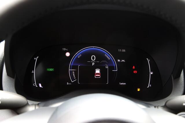 Toyota YARIS Cross 1.5 Hybrid 130 Team-Player NIEUW Safety+ Winter-Pakket