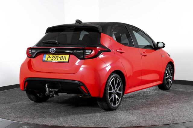 Toyota YARIS 1.5 Hybrid Executive | Pano | Adapt. Cruise | Head-up | JBL | Camera | App. Connect | ECC | DAB | Afn. Trekhaak | LM 17" |