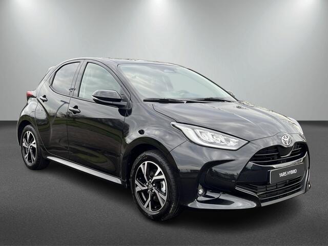 Toyota YARIS 1.5 Hybrid Black edition 115pk | Stoel en Stuur verwarming.
