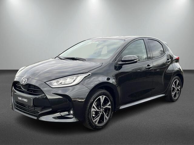 Toyota YARIS 1.5 Hybrid Black edition 115pk | Stoel en Stuur verwarming.