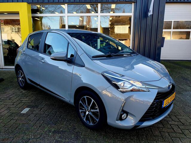 Toyota YARIS 1.5 Hybrid Team D All-in prijs!