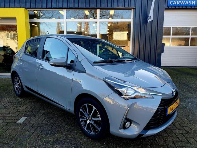 Toyota YARIS 1.5 Hybrid Team D All-in prijs!