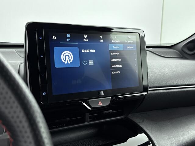 Toyota YARIS Cross 1.5 Hybrid GR Sport | blind spot | Parkeersensoren voor en achter | Elektrische achterklep |