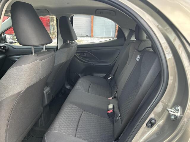 Toyota YARIS 1.5 Hybrid Dynamic