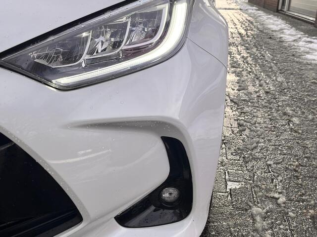 Toyota YARIS 1.5 Hybrid First Edition