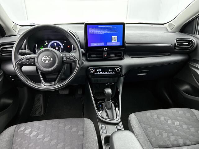 Toyota YARIS 1.5 Hybrid 115 First Edition | Navigatie | Draadloze Apple Carplay/Android Auto | Parkeercamera Achter |