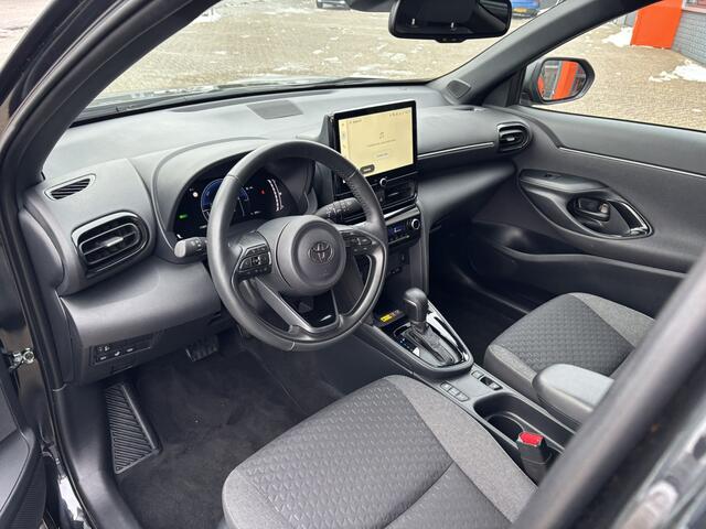 Toyota YARIS Cross 1.5 Hybrid Dynamic / Android Auto/Applecarplay / Stuur,Voorruit & Stoelverwarming / Camera /
