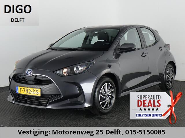Toyota YARIS 1.5 HYBRIDE GRAYLINE NAVIGATIE GARANTIE TOT 2033 ! CAMERA.CRUISE. CLIMA.ALS NIEUW !