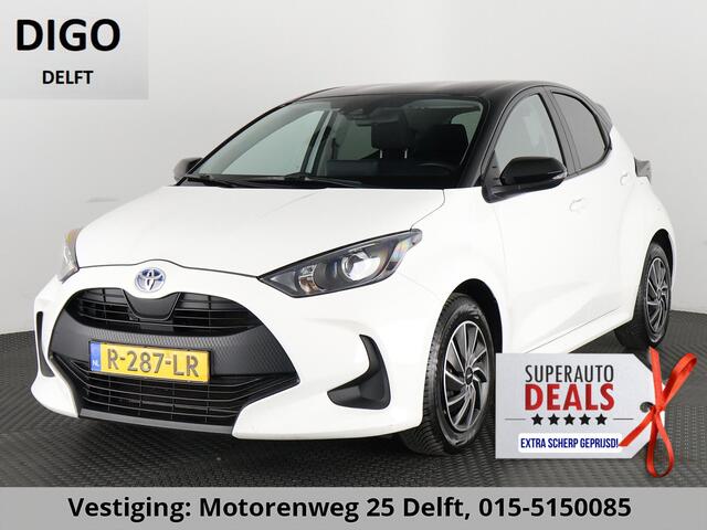 Toyota YARIS 1.5 HYB 1e EIG GARANTIE TOT 11-2032* BLACK & WHITE BIJNA 2023. CLOUD NAVI.CLIMA.CRUISE