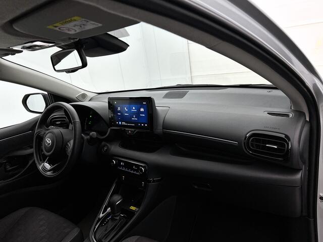Toyota YARIS 1.5 Hybrid Dynamic | BTW Voertuig | Stoelverwarming |
