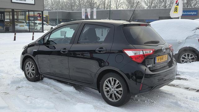 Toyota YARIS 1.5 Hybrid Dynamic