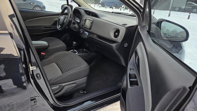 Toyota YARIS 1.5 Hybrid Dynamic