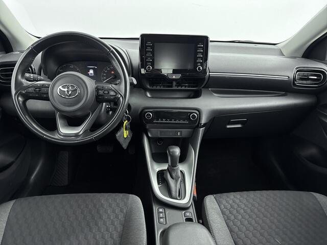 Toyota YARIS 1.5 Hybrid Active | NL-Auto | Parkeercamera | Apple Carplay / Android Auto | Cruise Control Adaptief |