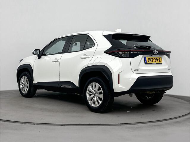 Toyota YARIS Cross 1.5 Hybrid Business Limited | Apple Carplay/Android Auto | LM-Velgen | Achteruitrijcamera | Parkeersensoren |